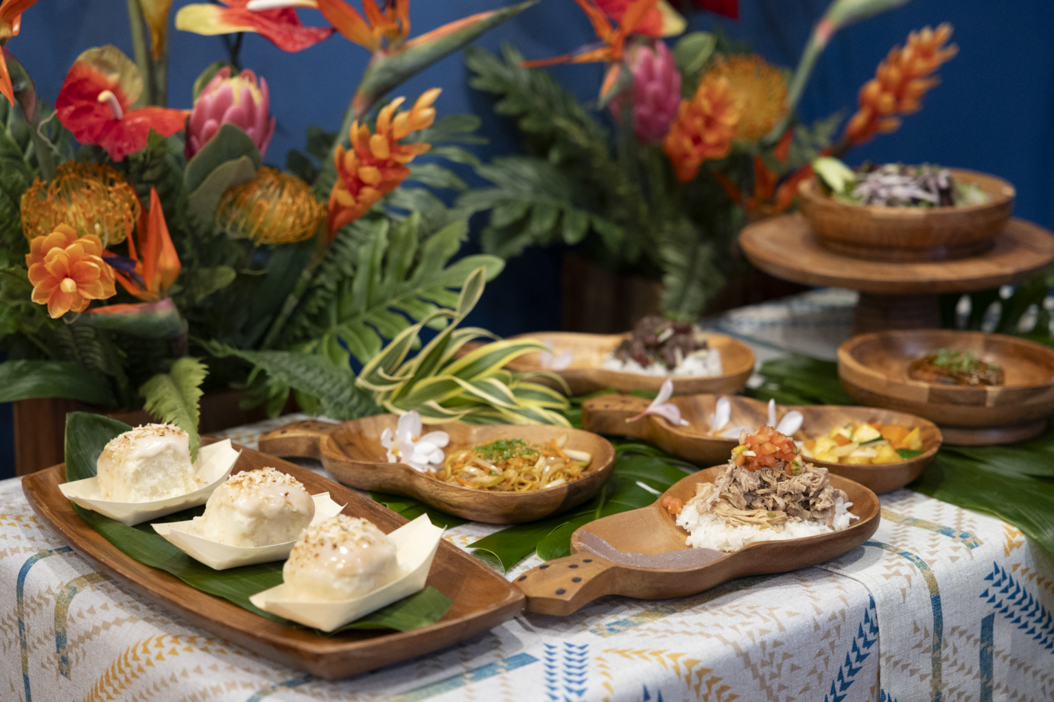 The Menu - Kaula Luau